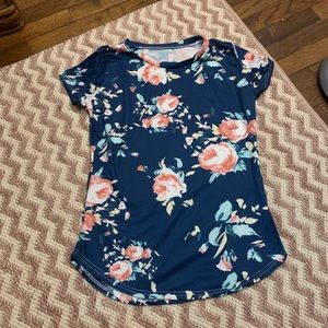 Blue floral tee